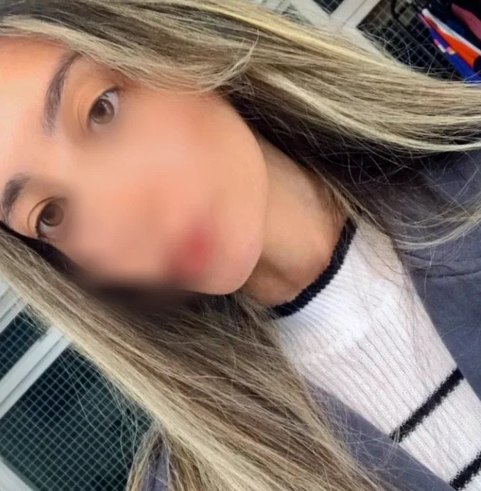 Jasmin, 20