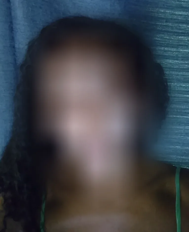 Saskia, 38